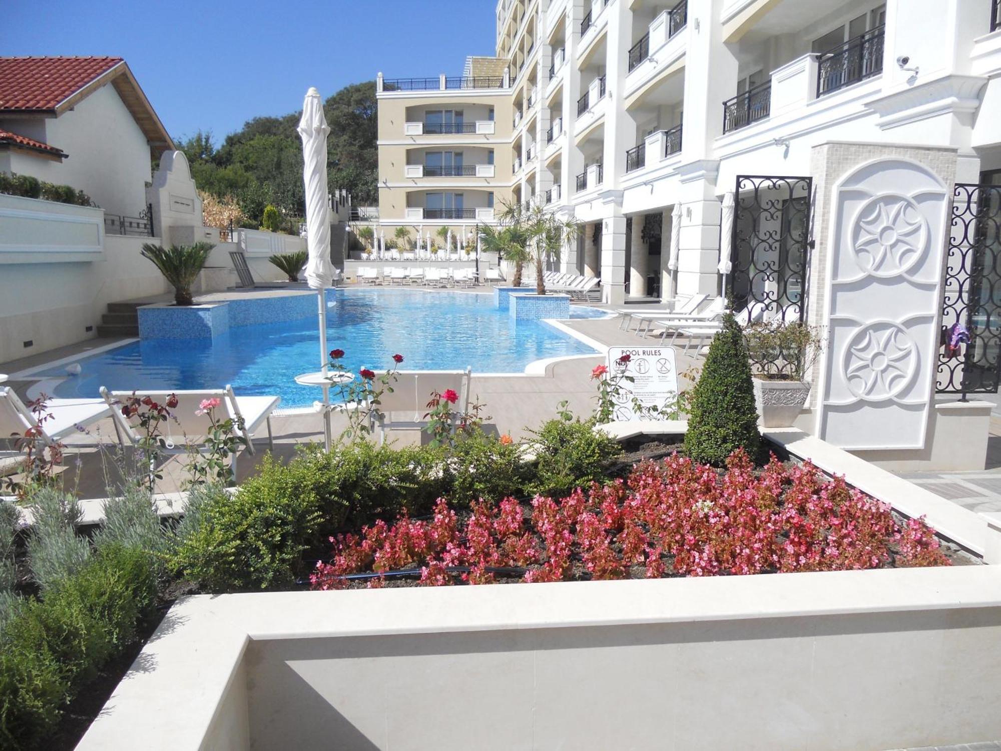 Penelopa Palace Apart Hotel & Spa Pomorie Luaran gambar