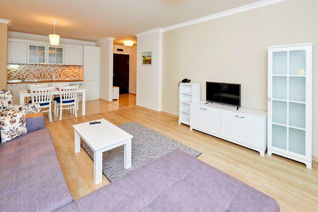 Penelopa Palace Apart Hotel & Spa Pomorie Luaran gambar