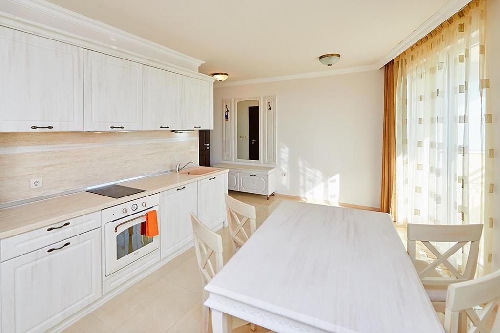 Penelopa Palace Apart Hotel & Spa Pomorie Luaran gambar