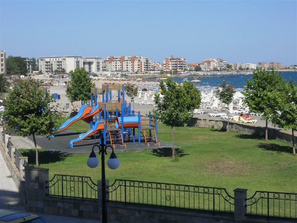 Penelopa Palace Apart Hotel & Spa Pomorie Luaran gambar