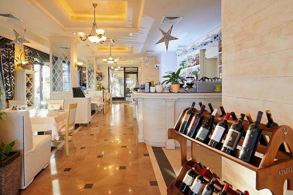 Penelopa Palace Apart Hotel & Spa Pomorie Luaran gambar