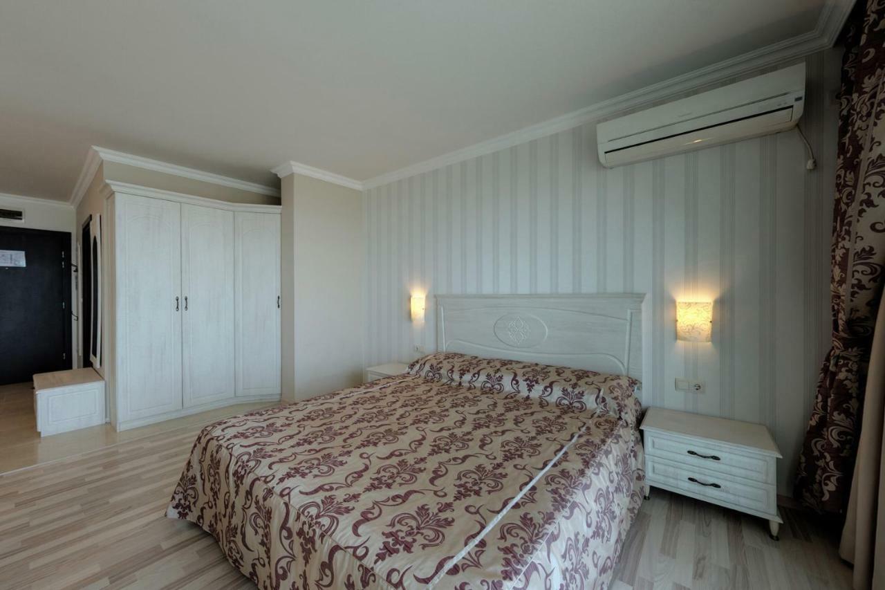 Penelopa Palace Apart Hotel & Spa Pomorie Luaran gambar